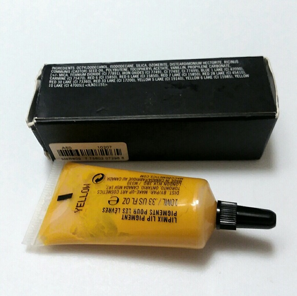 MAC LIPMIX Lip Pigment in YELLOW Discontinued RARE - Picture 2 of 2
